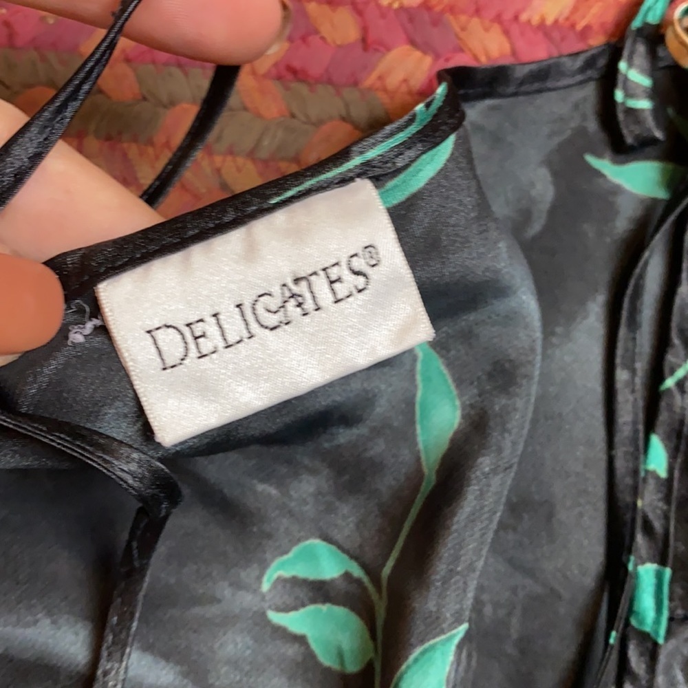 VINTAGE DELICATES BLACK FLORAL SATIN LINGERIE SLIP DRESS - Picture 3 of 5
